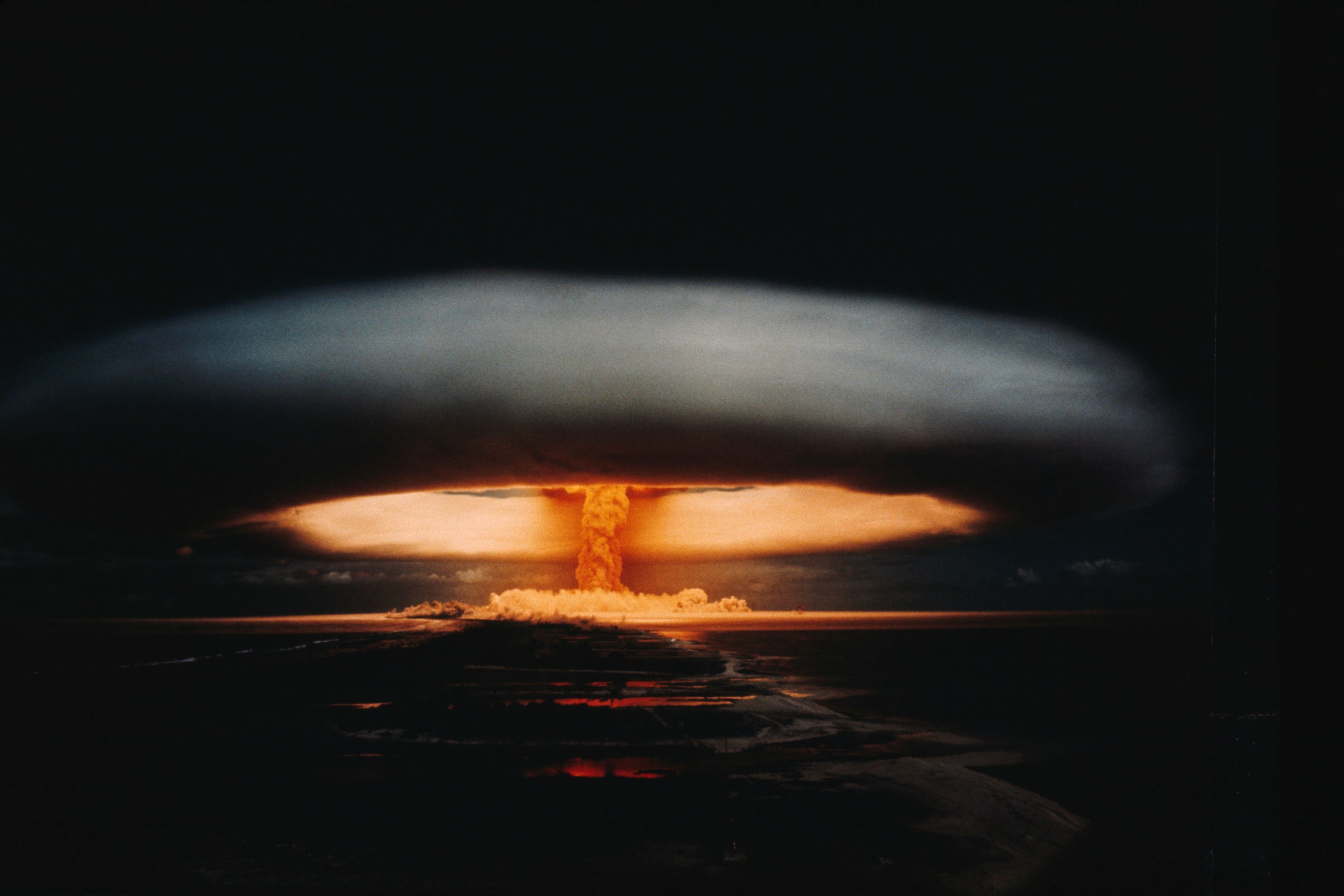 atomic bomb mushroom cloud