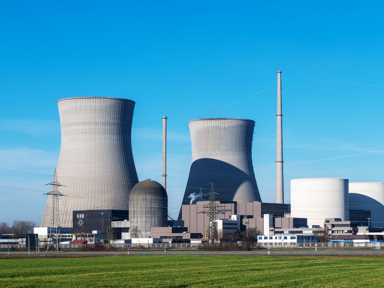 Cooling towers at a nuclear power plant in Germany